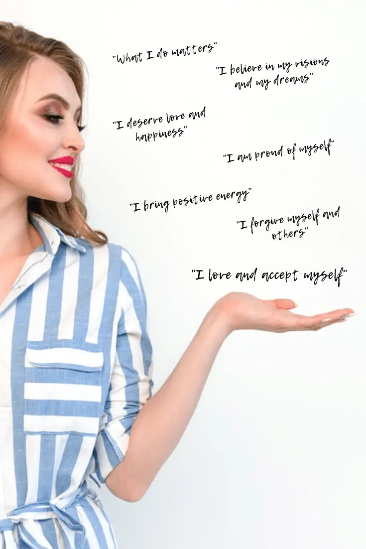 Positive affirmations for women: 7 things you should tell yourself every morning to boost your self-esteem. Free printable list of positive affirmations. #motivation #inspiration #self-esteem #confidence