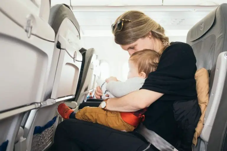 6 Simple Tips for Traveling with a Baby