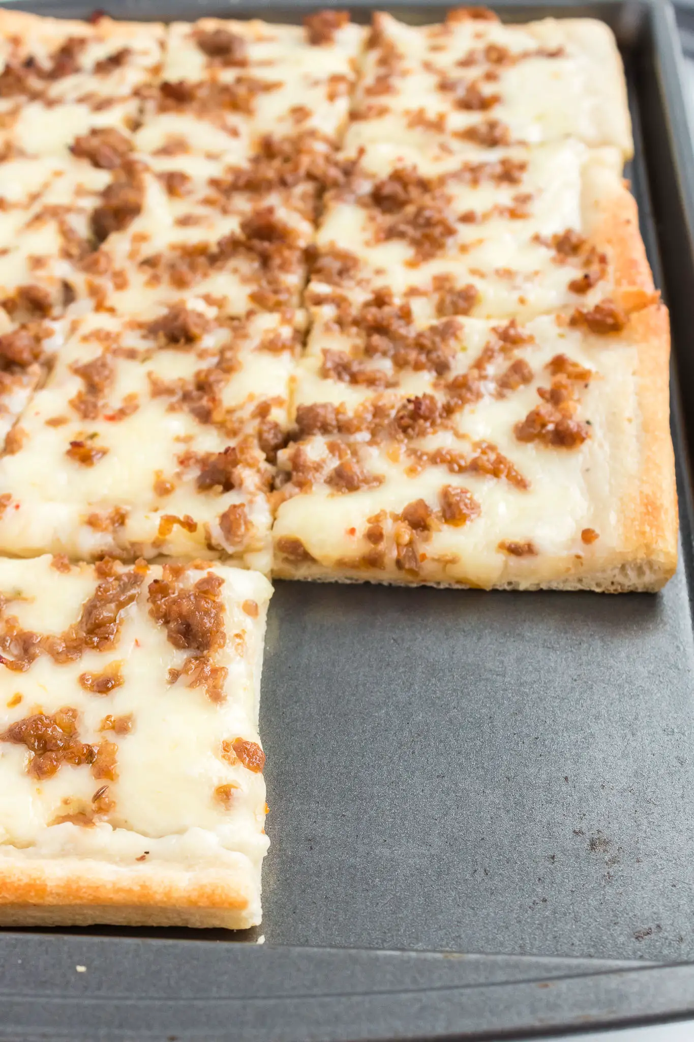 The Best Sausage and Gravy Breakfast Pizza